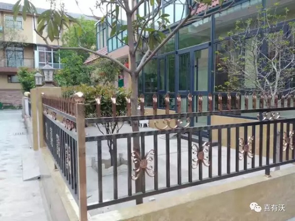 <a href='/xyw304bxgg.htm' class='keys' title='點擊查看關(guān)于304不銹鋼管的相關(guān)信息' target='_blank'>304不銹鋼管</a> 304不銹鋼管