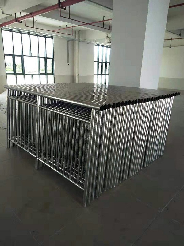 不銹鋼護(hù)欄 不銹鋼護(hù)欄
