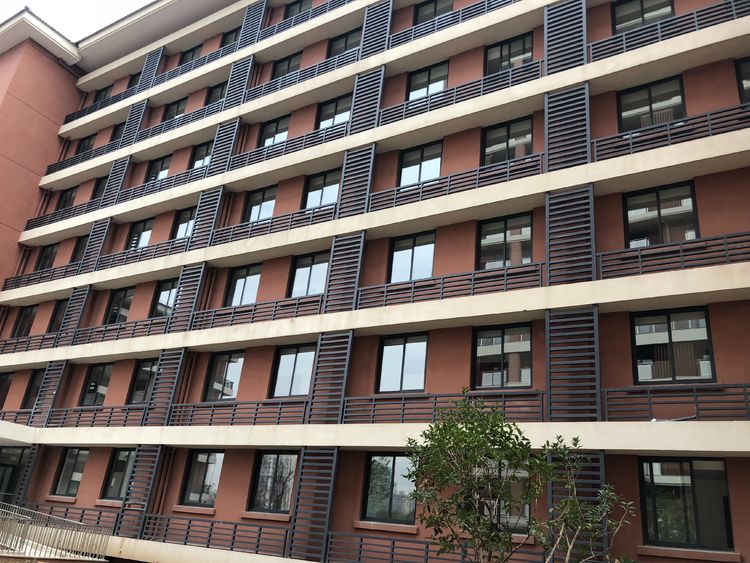 深圳小區(qū)304不銹鋼管護(hù)欄項(xiàng)目